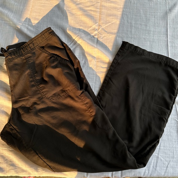 2 Pairs Grey’s Anatomy Scrub Pants Large - Picture 5 of 6